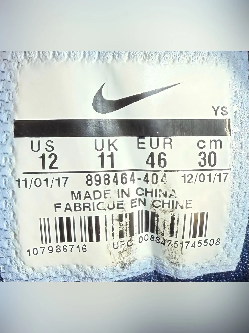 Nike runallday size